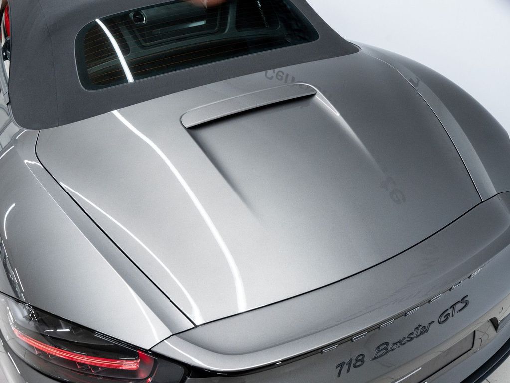 Porsche Boxster 2024