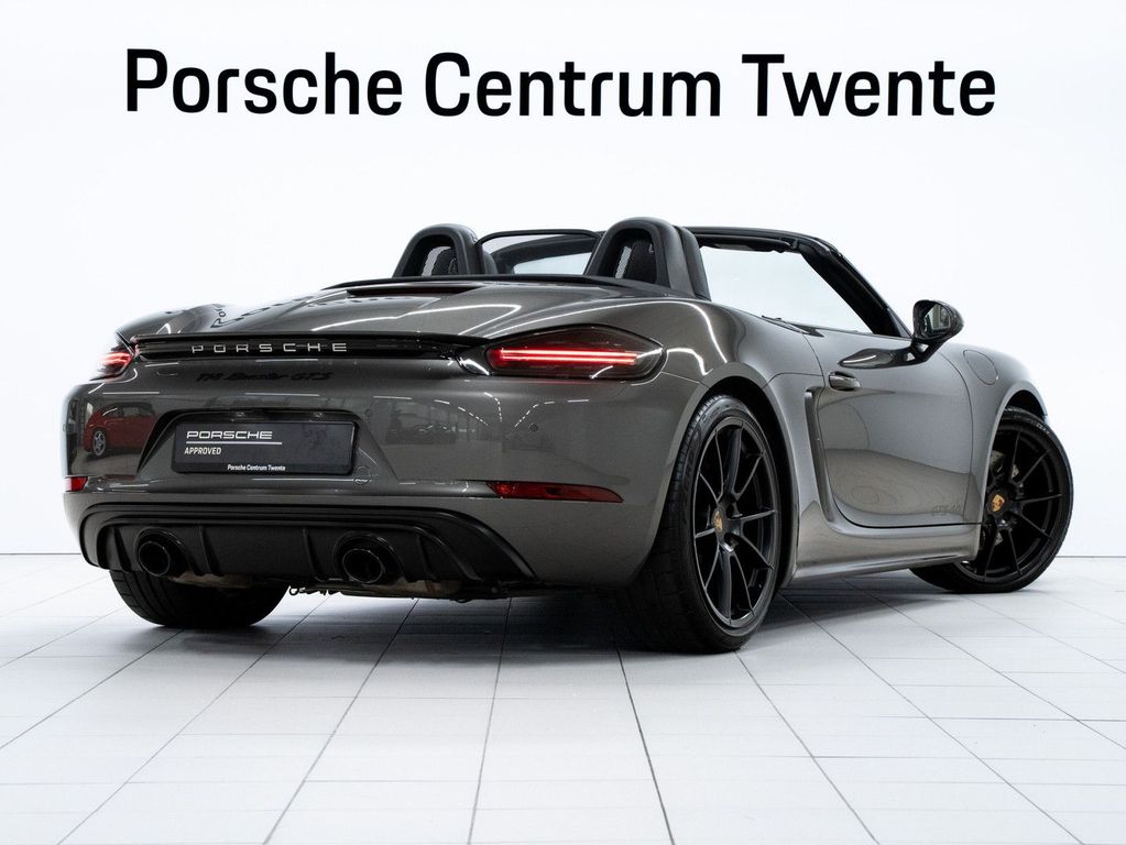 Porsche Boxster 2024
