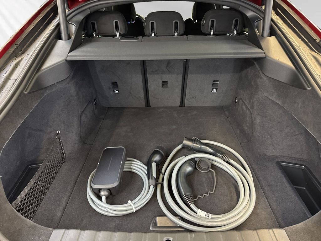 BMW i4 2025
