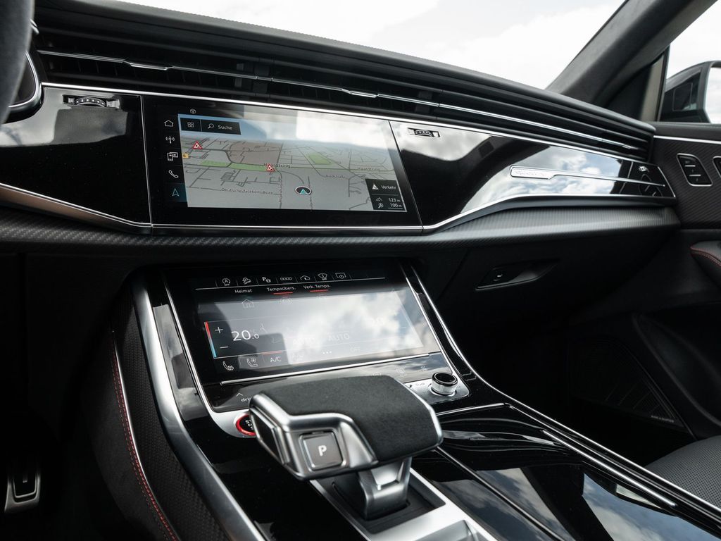 Audi RSQ8 2025