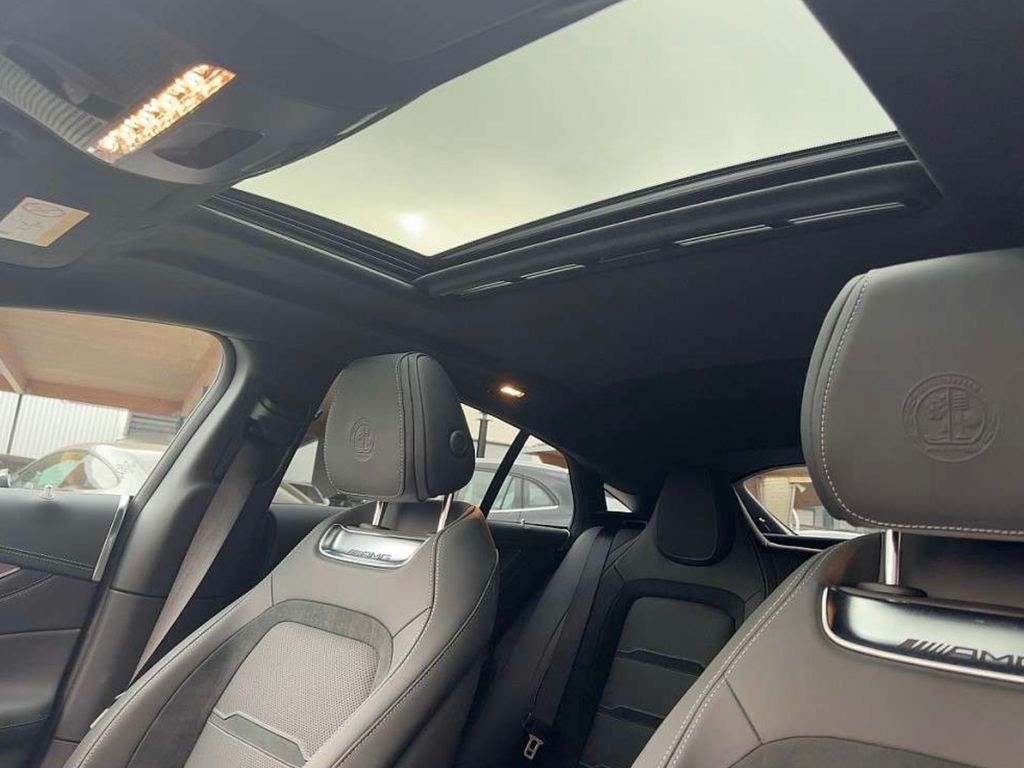 Mercedes-Benz AMG GT S 2023