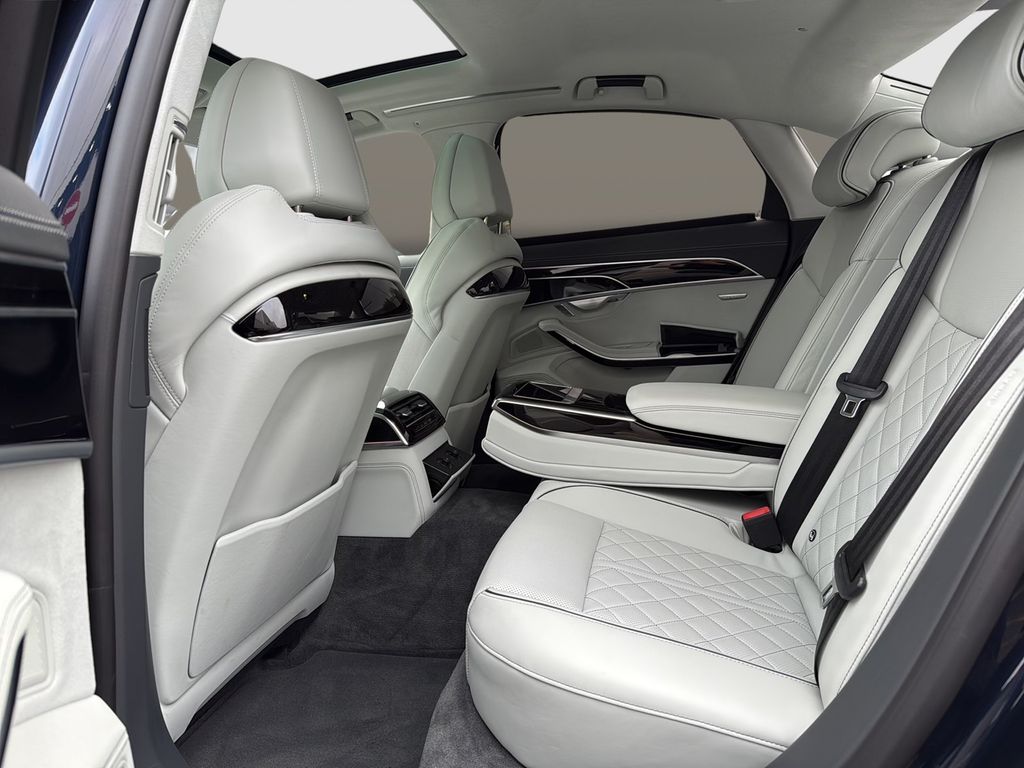 Audi S8 2023