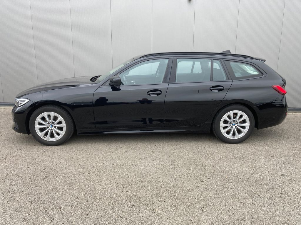 BMW 318 2020