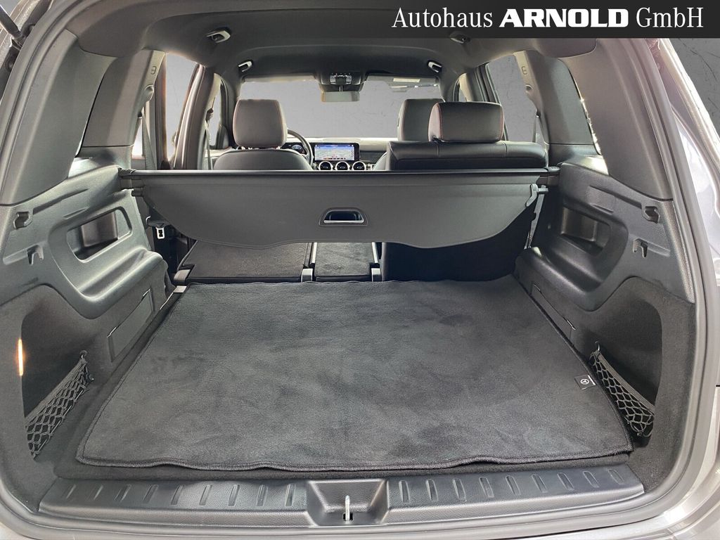 Mercedes-Benz GLB 180 2022