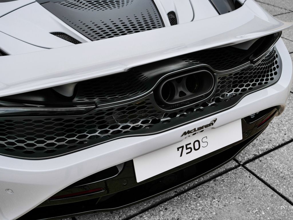 McLaren 750S