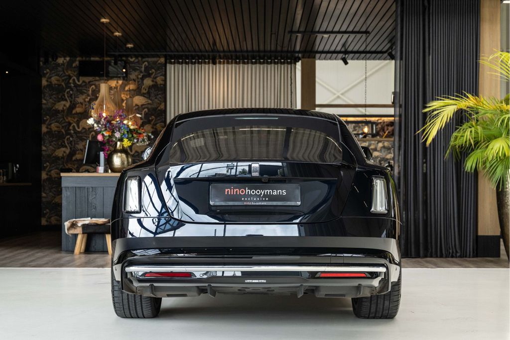 Rolls-Royce Spectre 2024