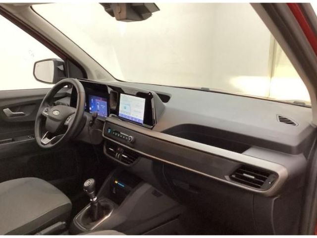 Ford Transit Courier 2023