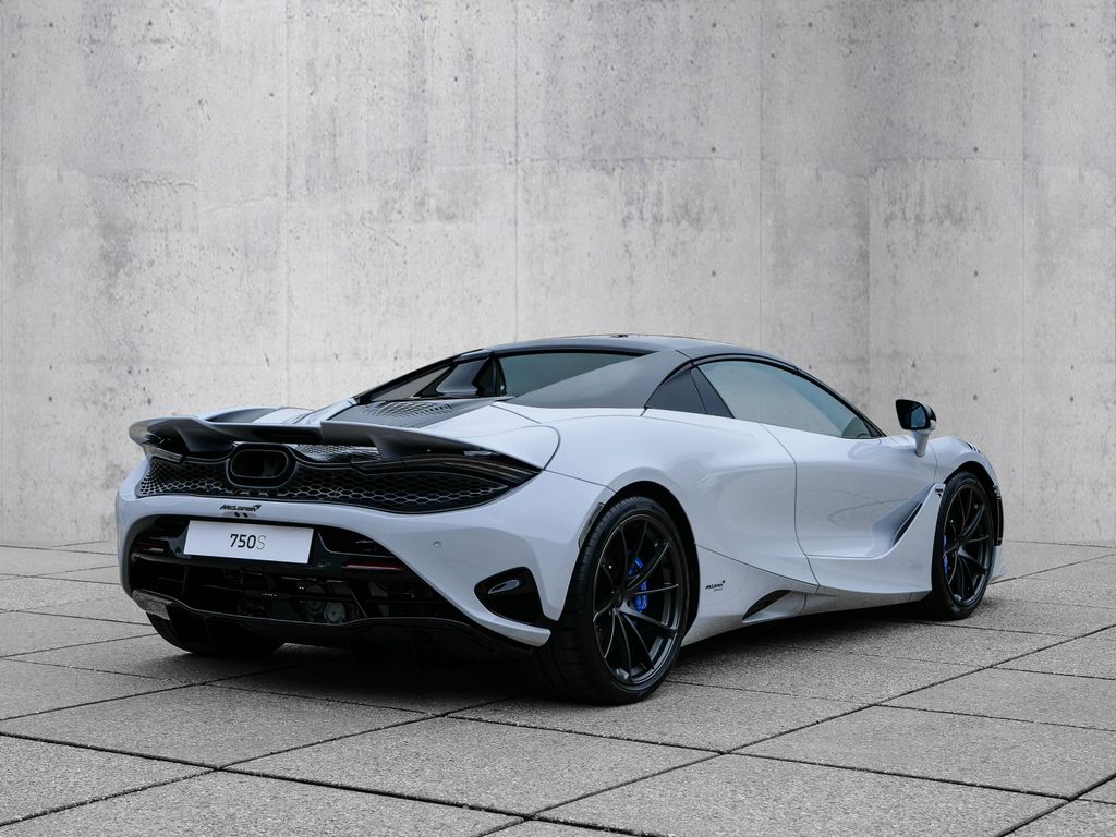 McLaren 750S