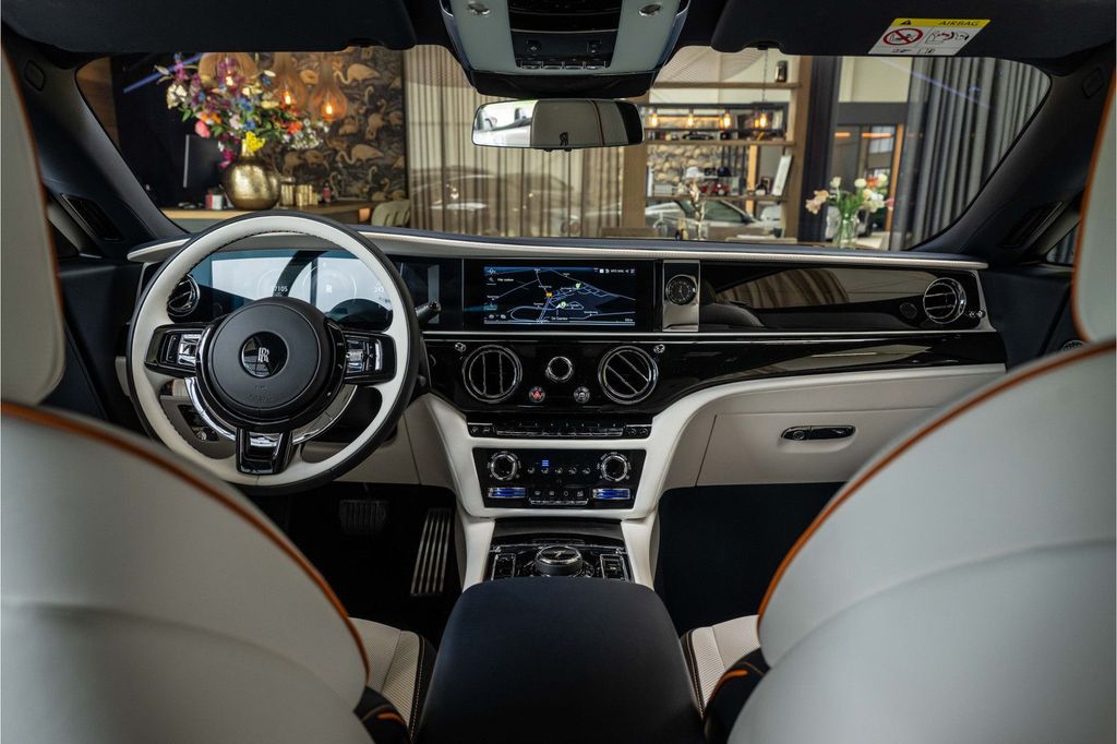 Rolls-Royce Spectre 2024
