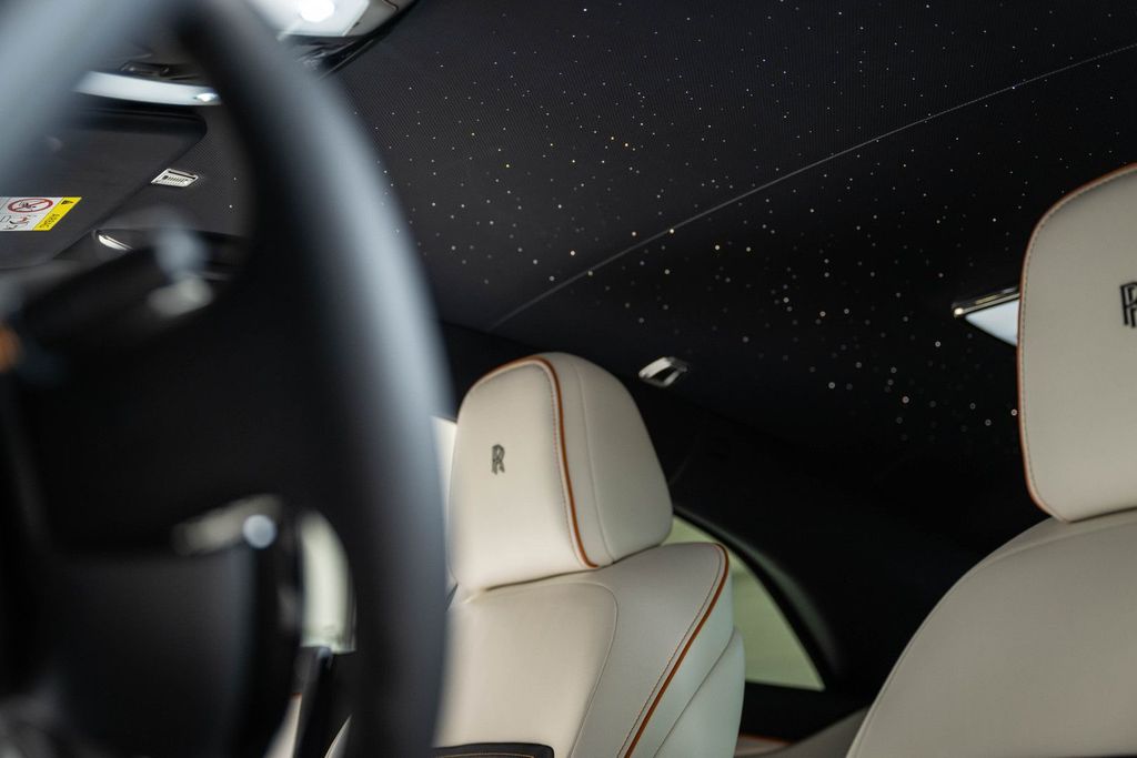 Rolls-Royce Spectre 2024