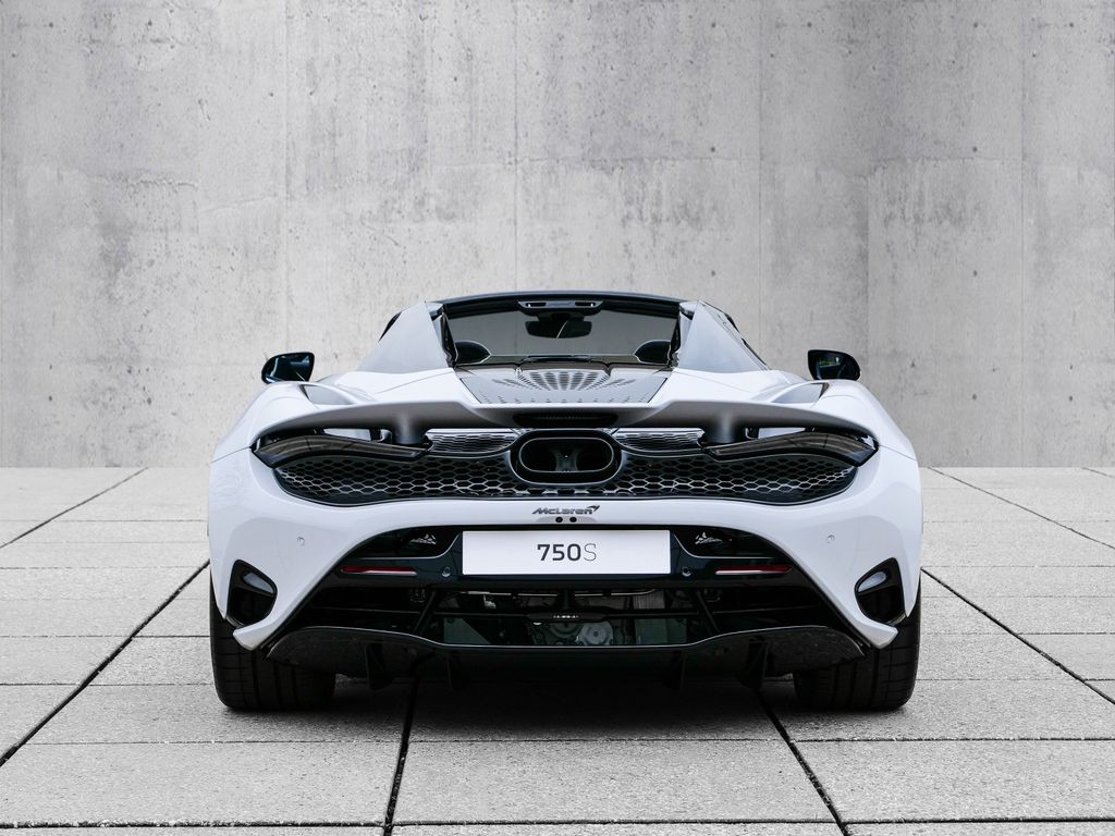 McLaren 750S