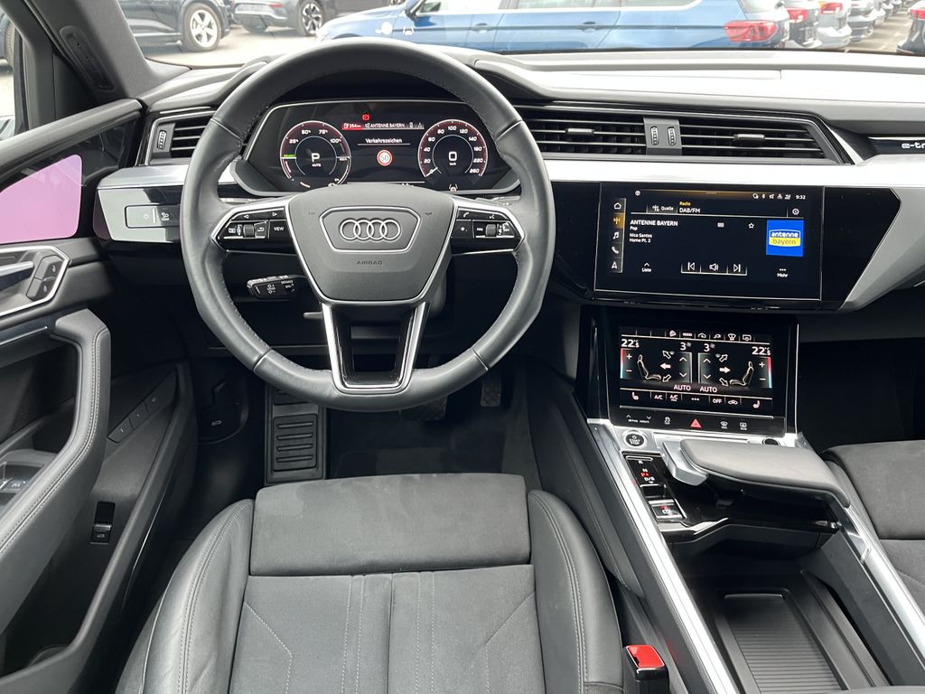 Audi e-tron 2022