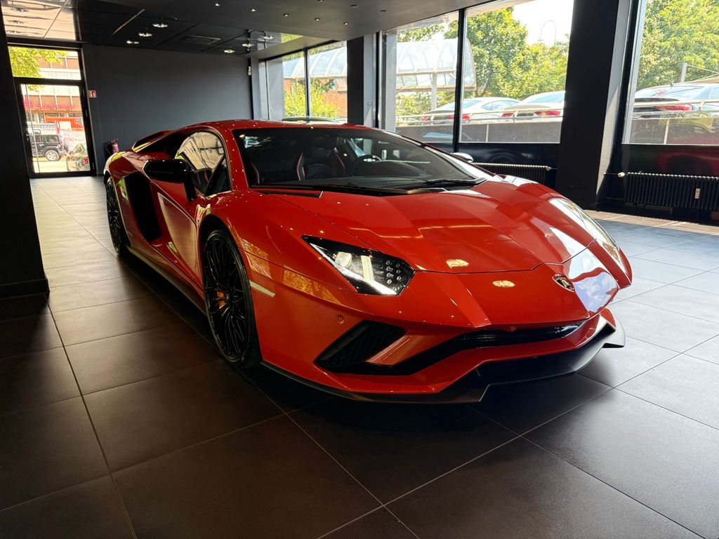 Lamborghini Aventador 2021