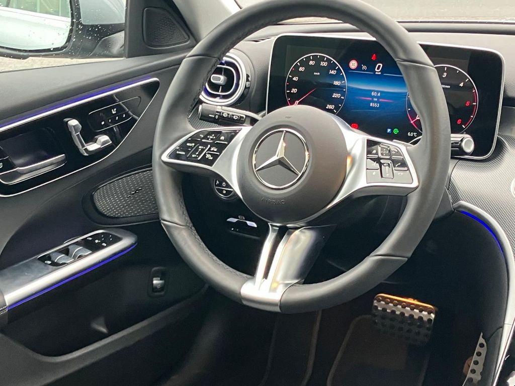 Mercedes-Benz C 220 2025