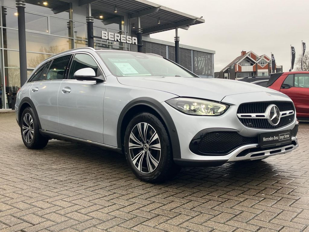 Mercedes-Benz C 220 2025