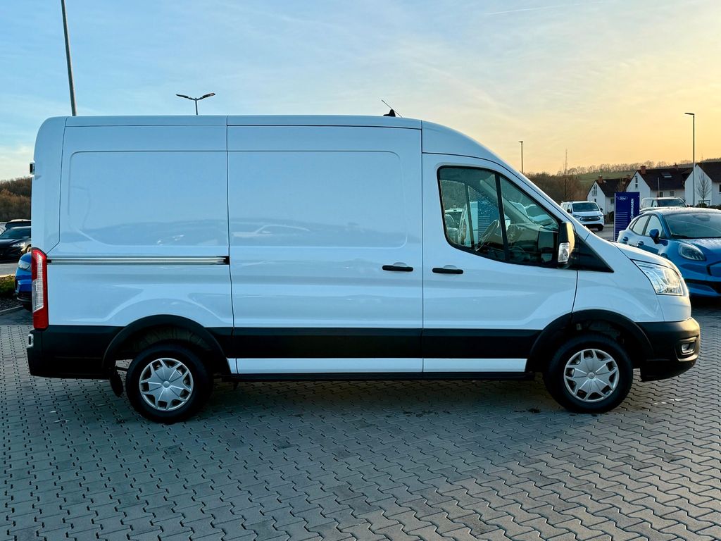 Ford Transit 2022