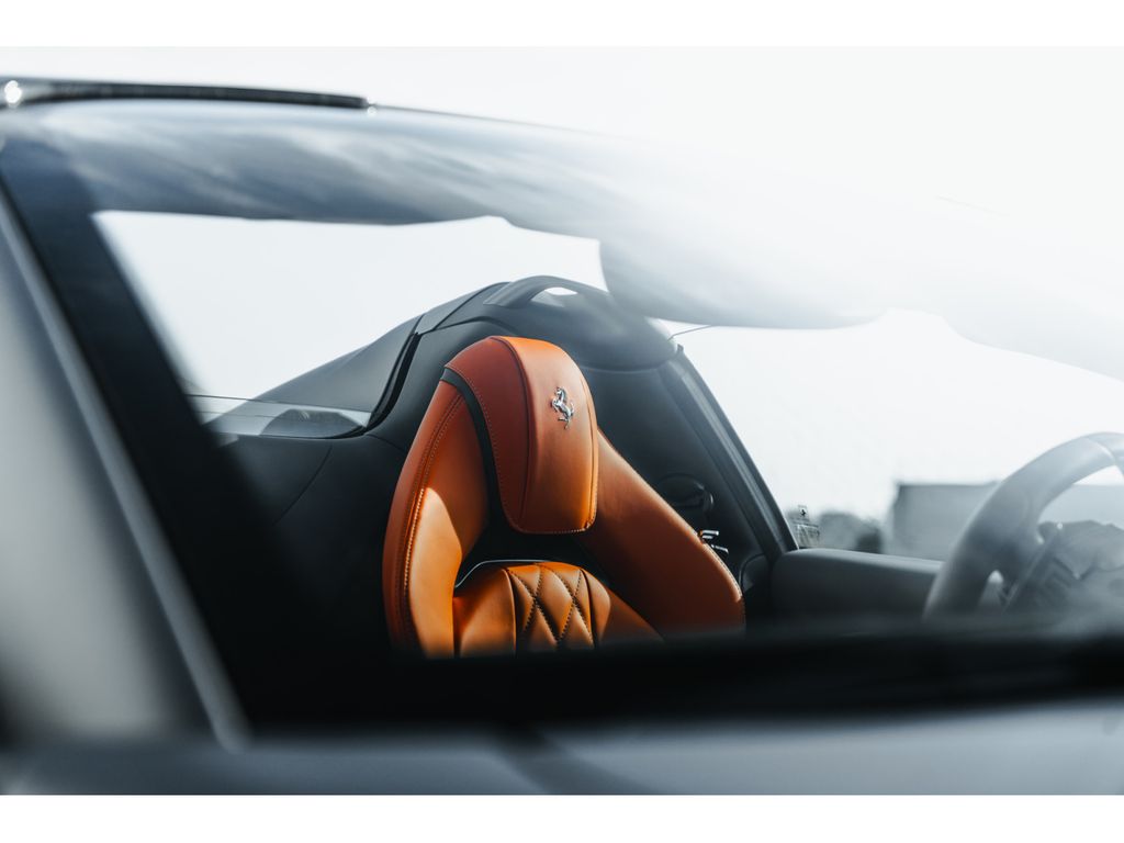 Ferrari 812 2022