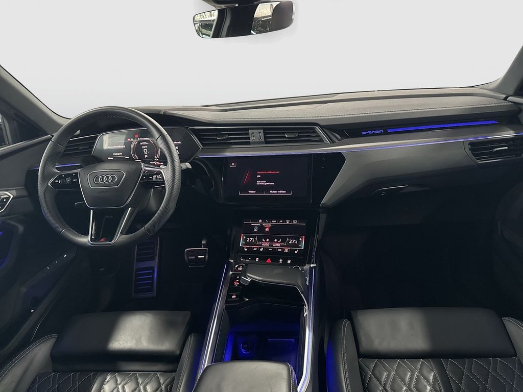 Audi SQ8 e-tron 2024