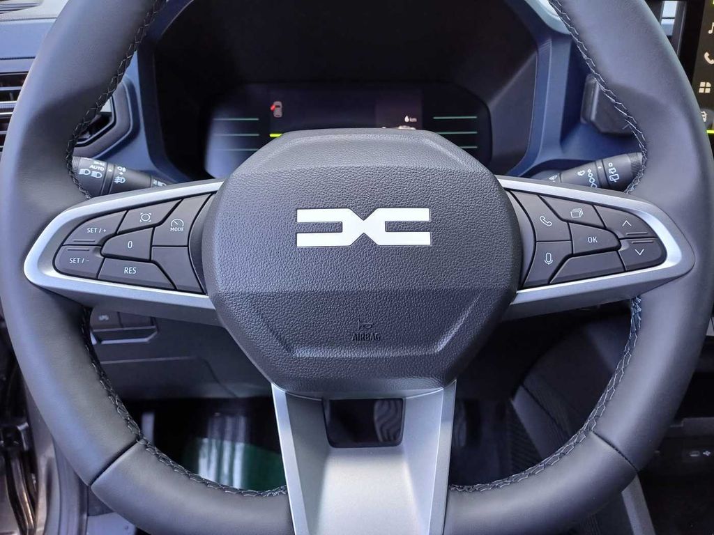 Dacia Duster 2025