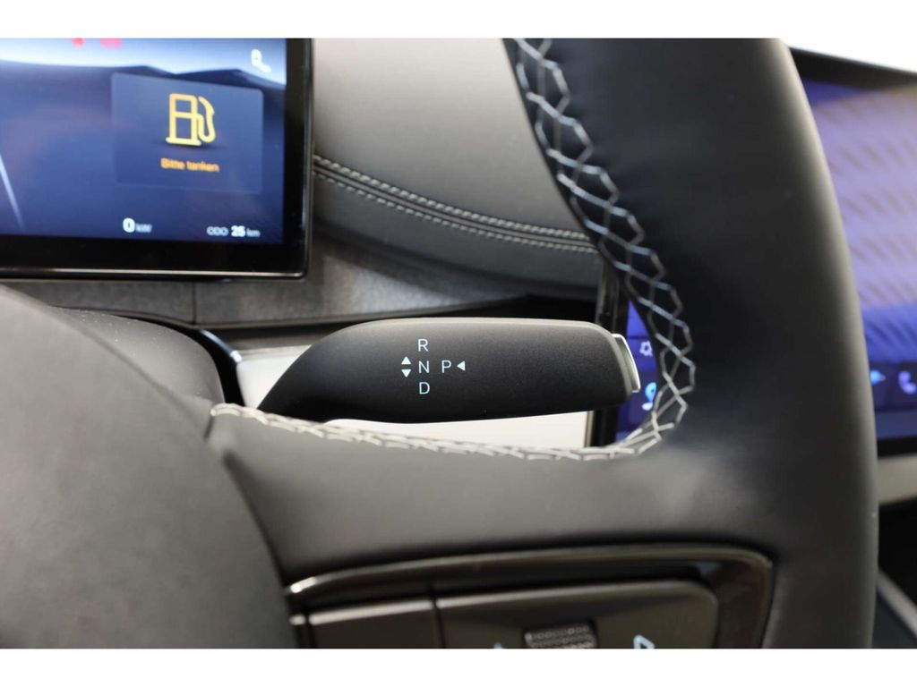 BYD SEAL 2025