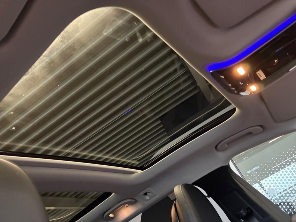 Mercedes-Benz C 300 2025