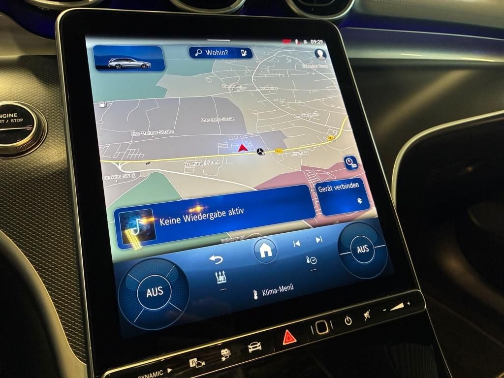 Mercedes-Benz C 300 2025