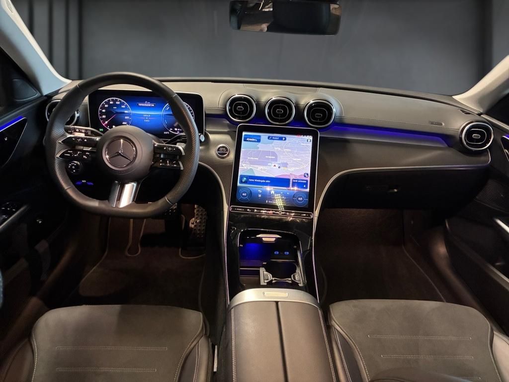 Mercedes-Benz C 300 2025