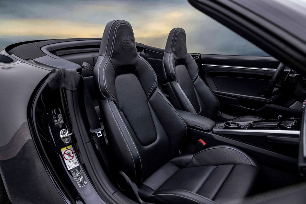 Porsche 992 2020