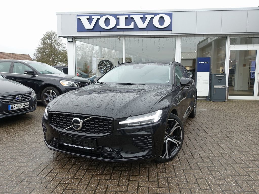 Volvo V60 2025