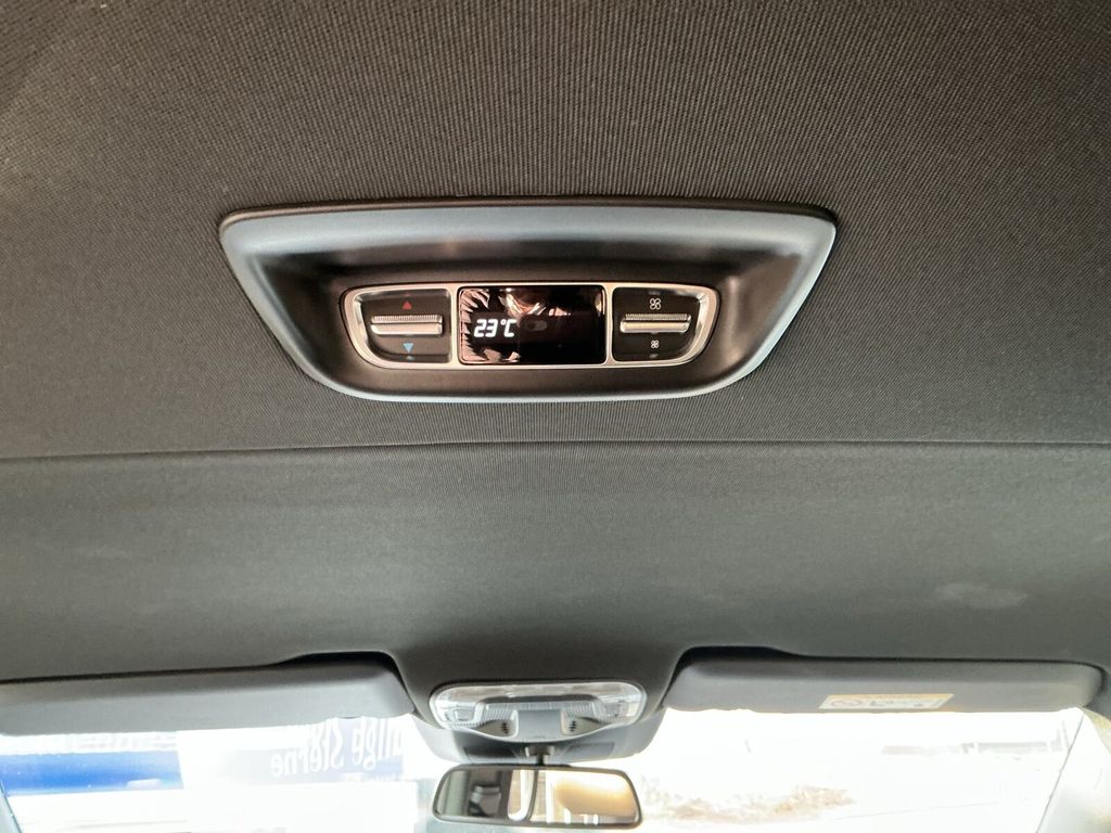 Mercedes-Benz V 300 2022
