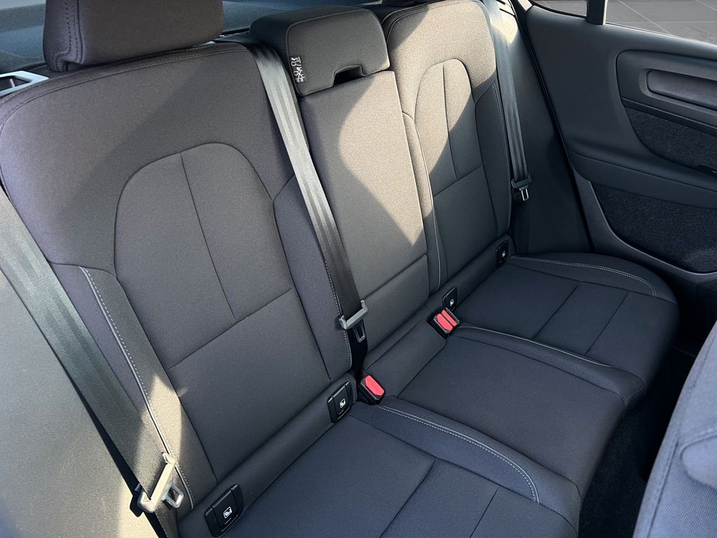 Volvo C40 2023