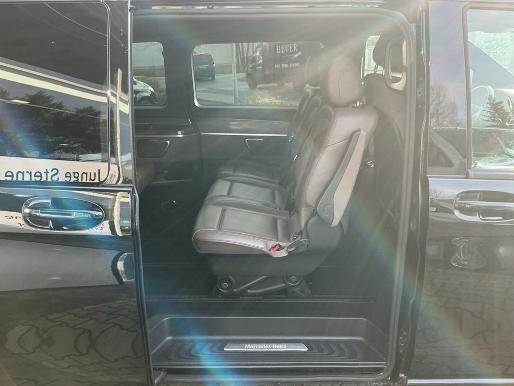 Mercedes-Benz V 300 2022