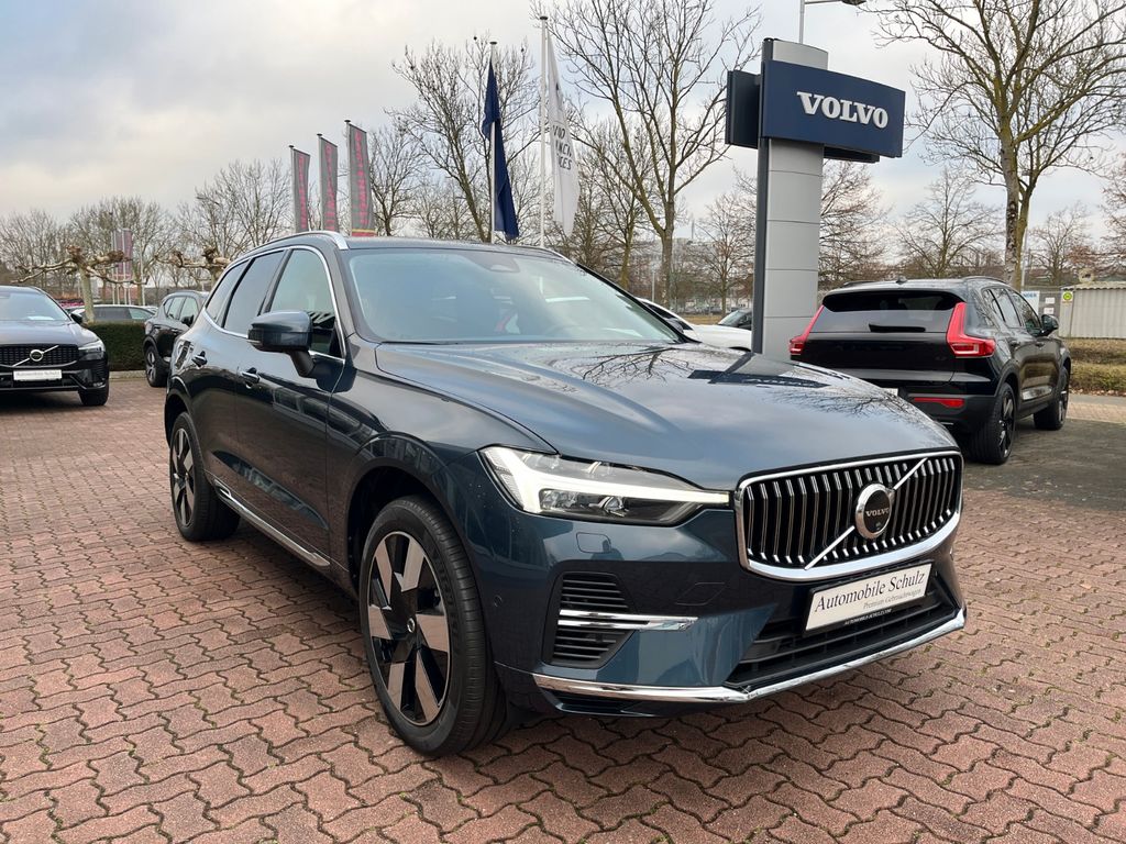 Volvo XC60 2025