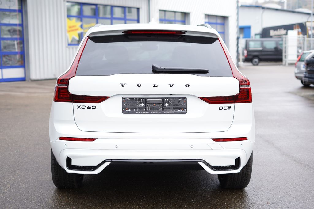 Volvo XC60 2025