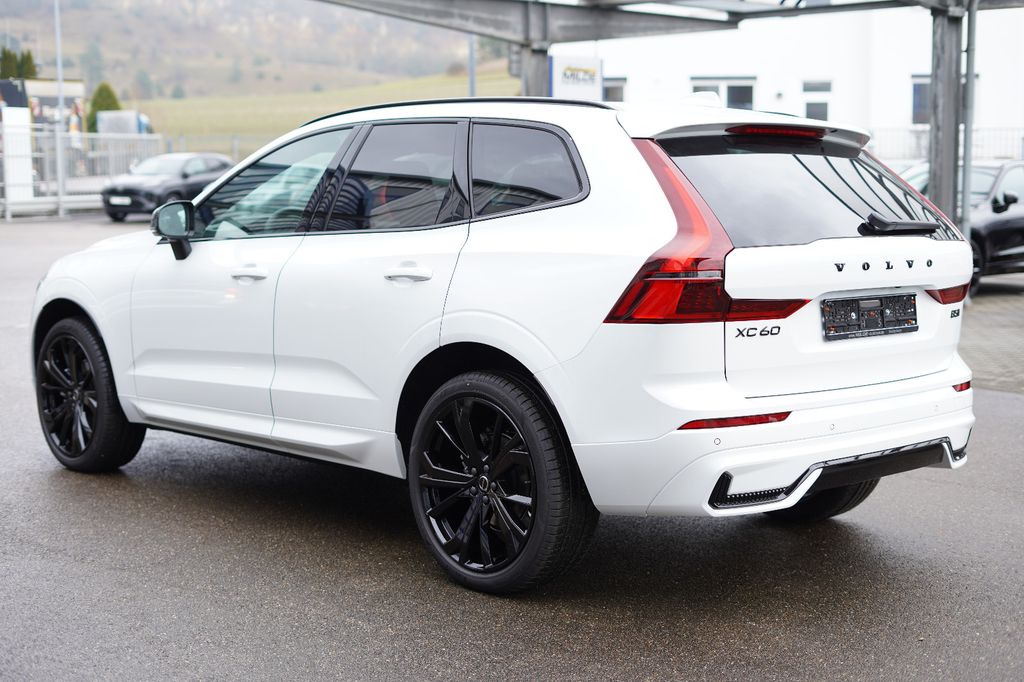 Volvo XC60 2025