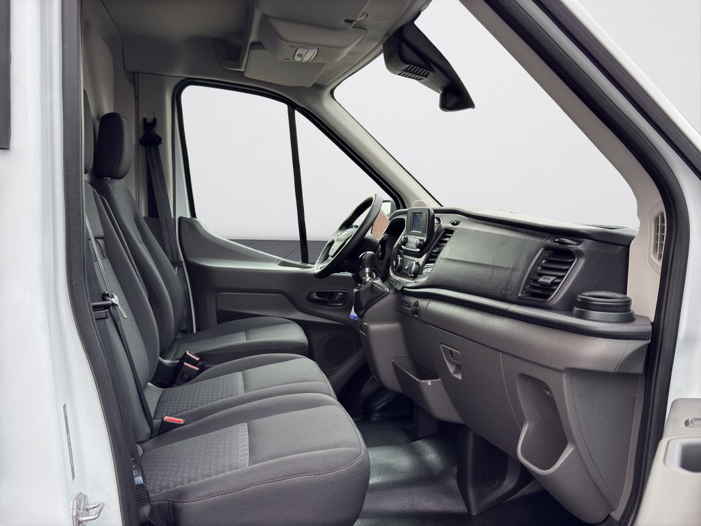 Ford Transit 2024