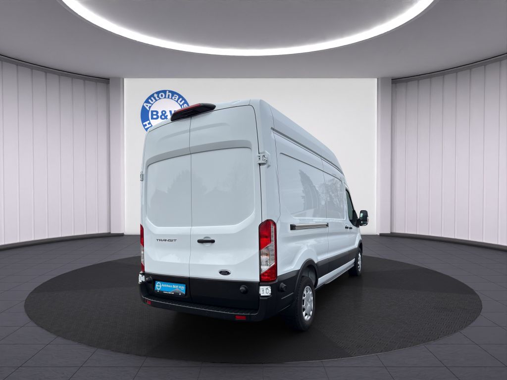 Ford Transit 2024
