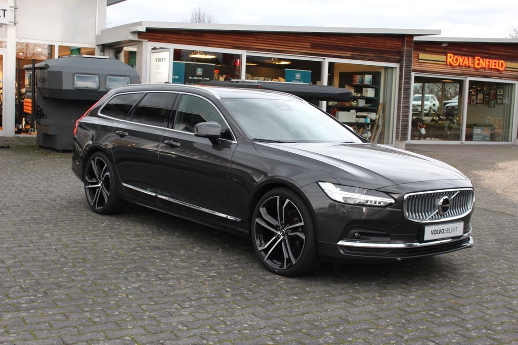 Volvo V90 2023