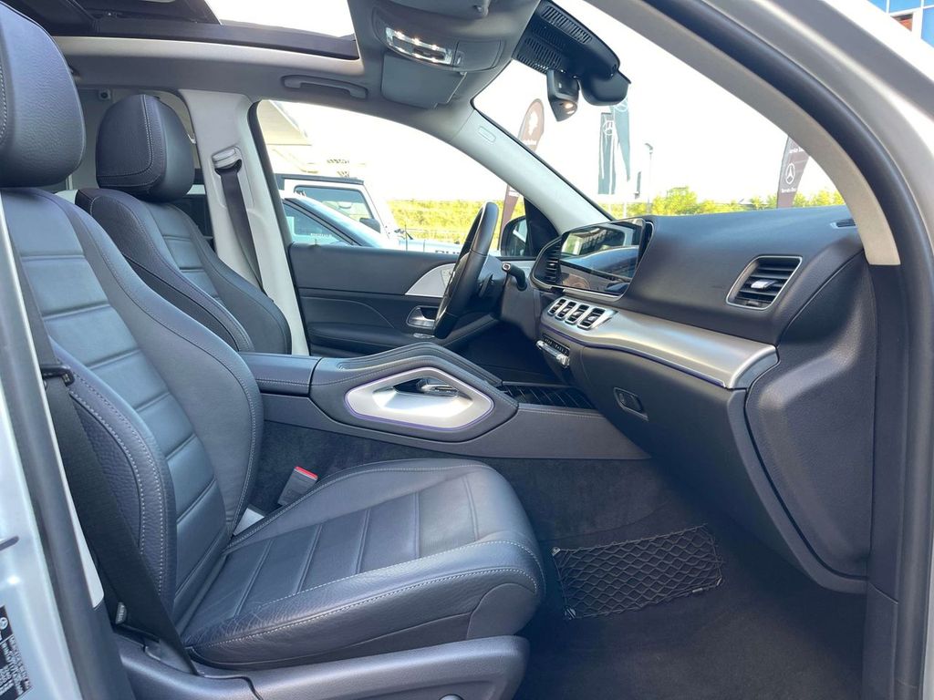 Mercedes-Benz Other 2021