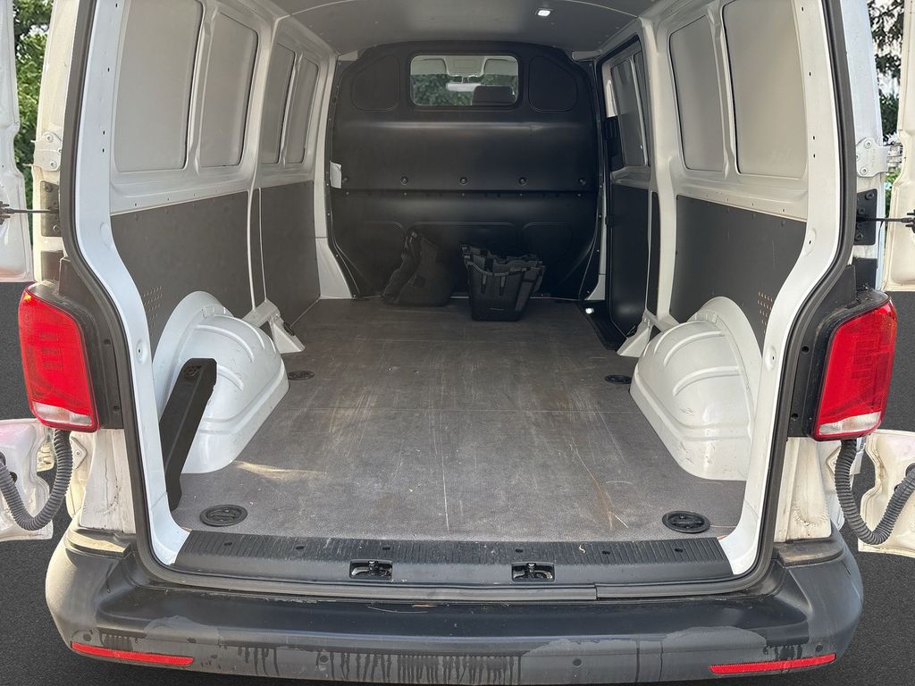 Volkswagen T6 Transporter 2023