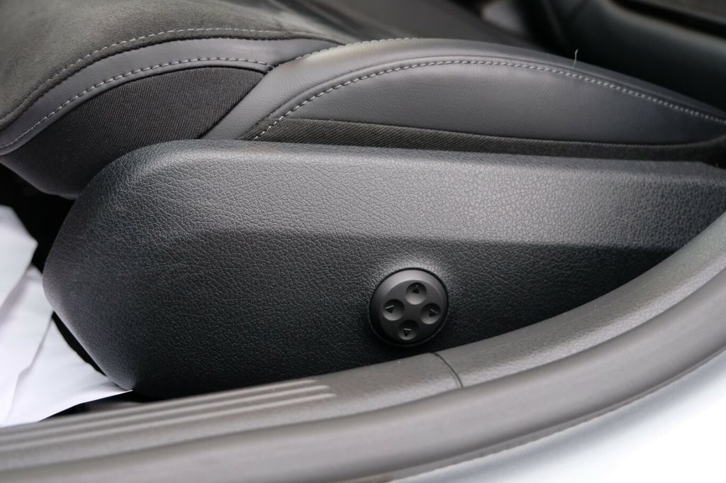 Mercedes-Benz C 200 2024