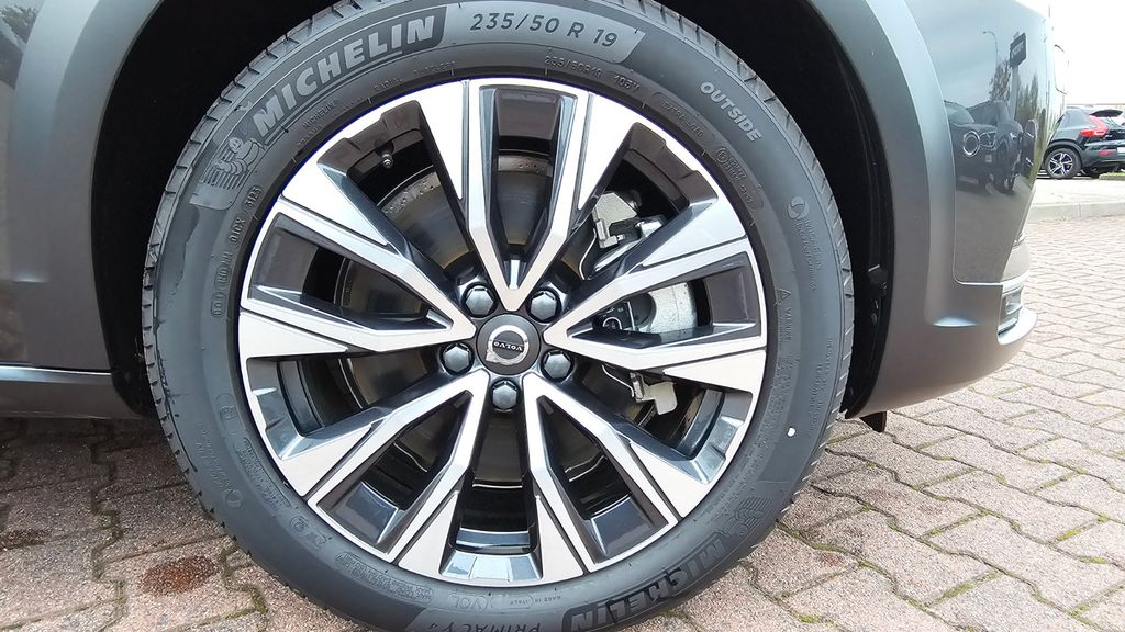Volvo V90 Cross Country 2024
