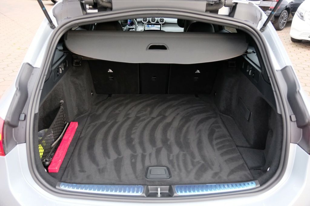 Mercedes-Benz C 200 2024