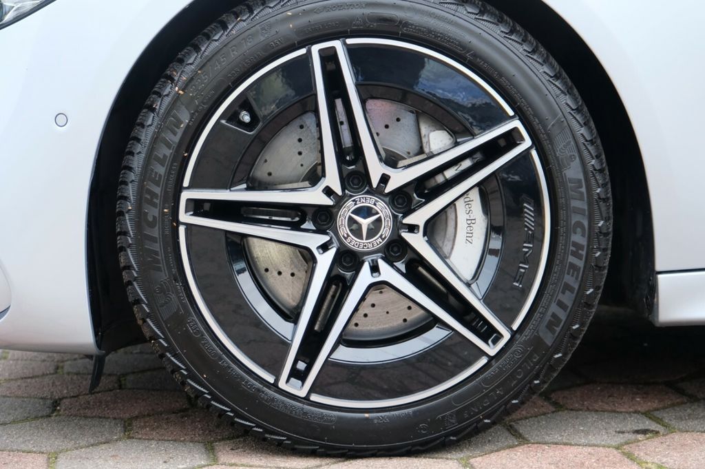 Mercedes-Benz C 200 2024