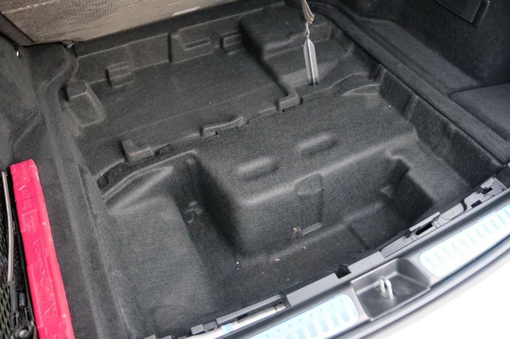 Mercedes-Benz C 200 2024