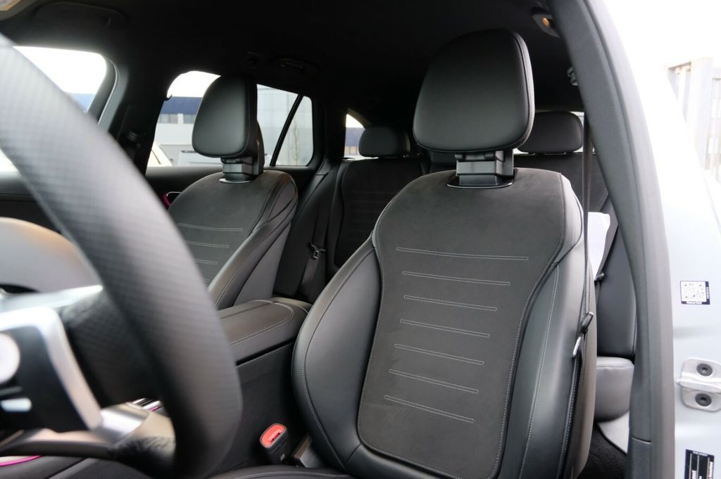 Mercedes-Benz C 200 2024