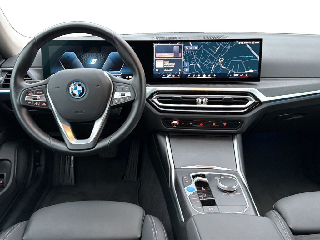 BMW i4 2023