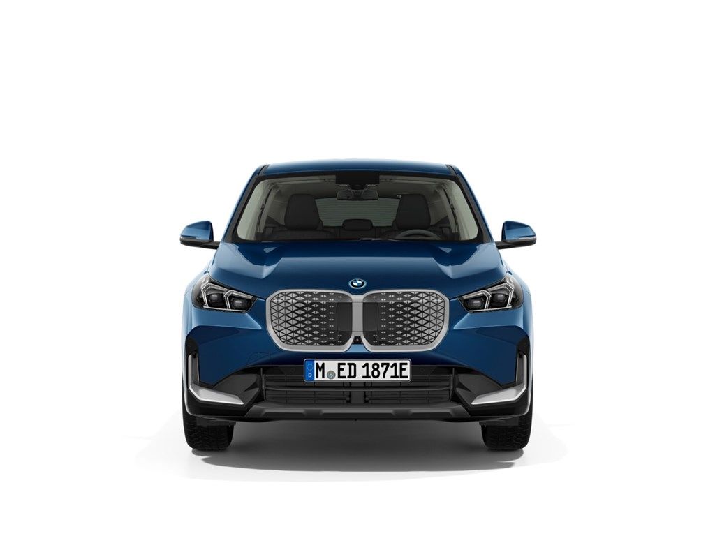 BMW iX1 2023
