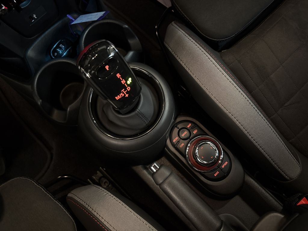 MINI Cooper Cabrio 2022