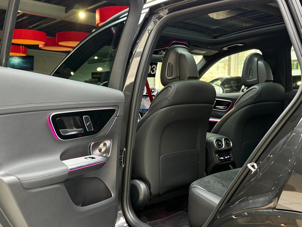 Mercedes-Benz GLC 300 2024